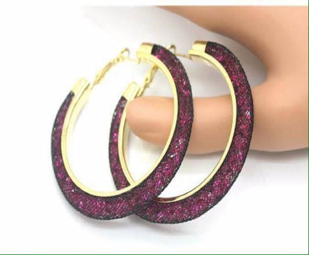 Charming Hoop Ear Rings