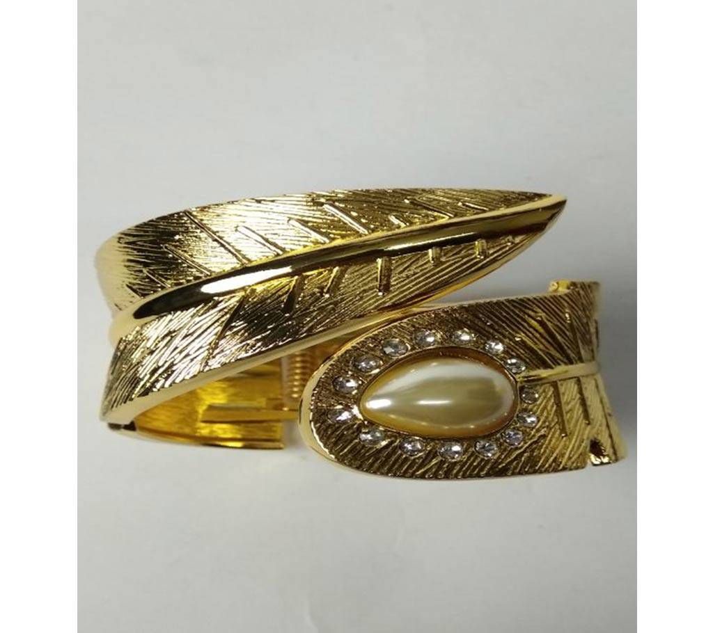 Ladies Golden Bracelet