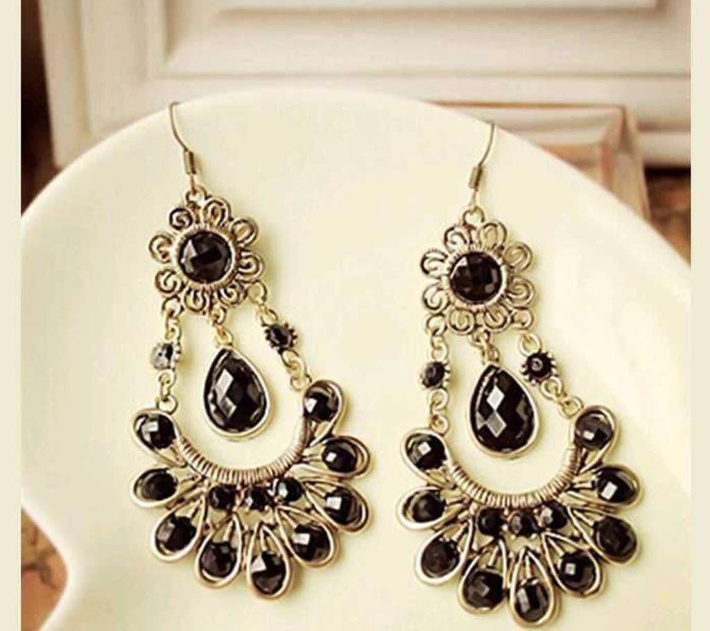 Black Sunflower Earrings