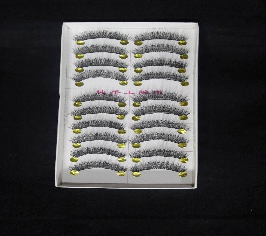 Eyelashes common