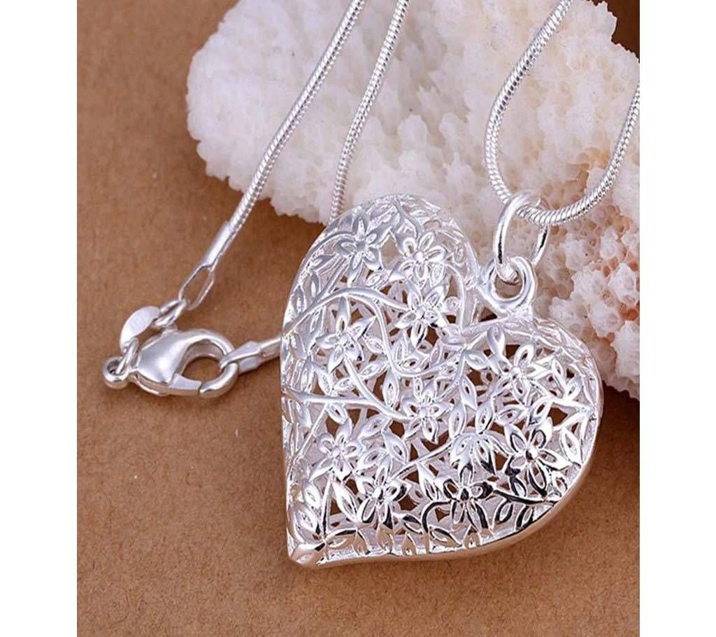 silver plated jewelry elegant charm retro exquisite hollow heart pendant necklace Kinsle