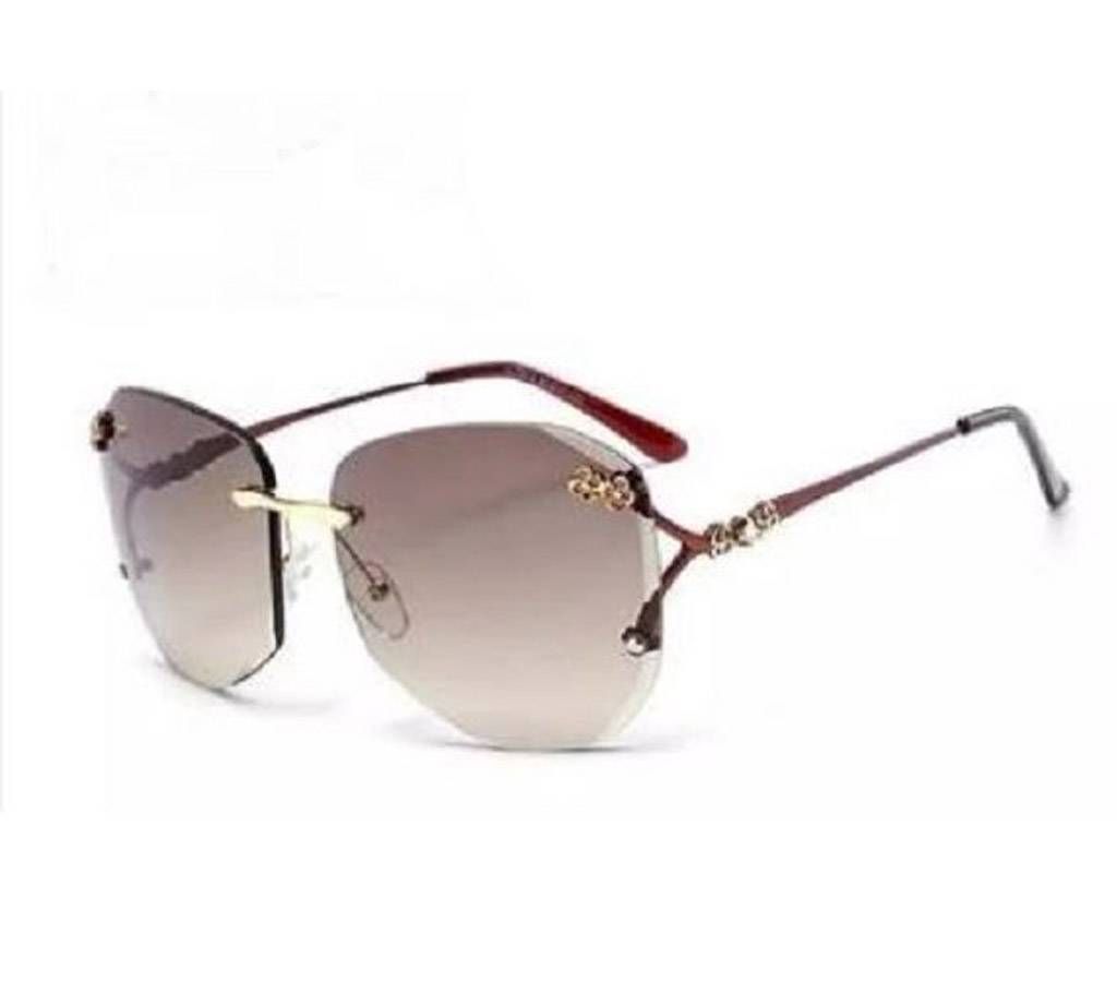 High Quality Unique Design and Fashionable Sunglasses for Women 2020