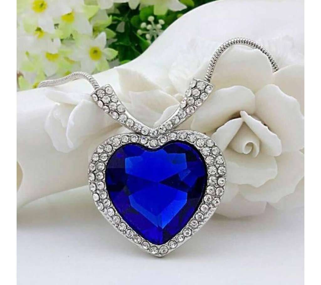 Titanic heart shaped pendant for ladies