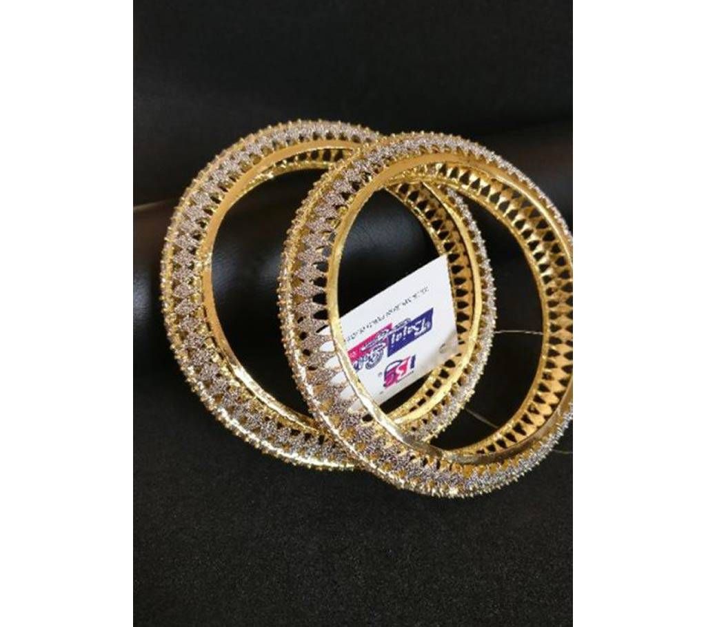2 PC's diamond cut bangles