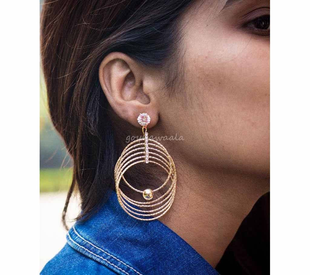 Diamond Cut Round Shaped Earrings