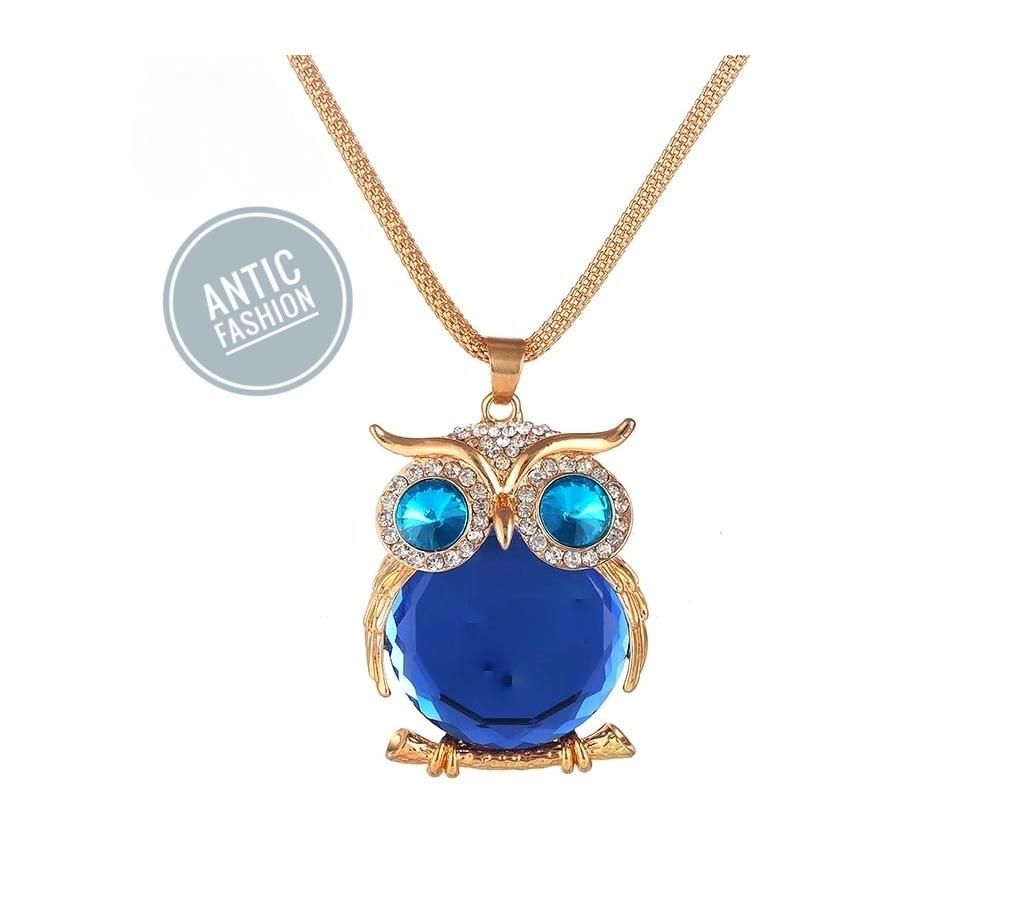 Stone Setting Owl Shaped Long Pendent