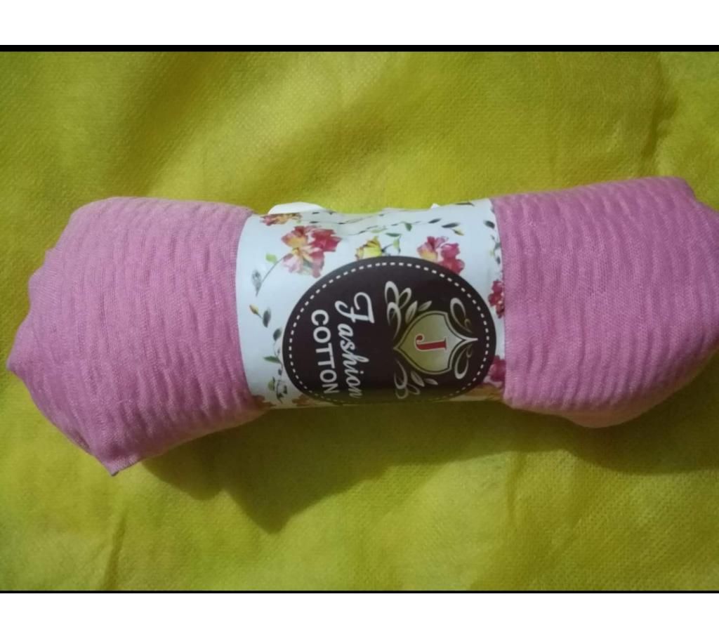 Women crincle Hijab