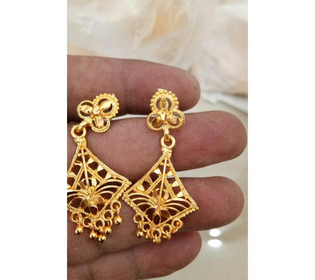 Square Shape Ear Ring