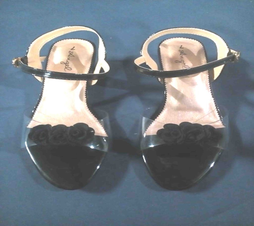 2019 latest woman sandal