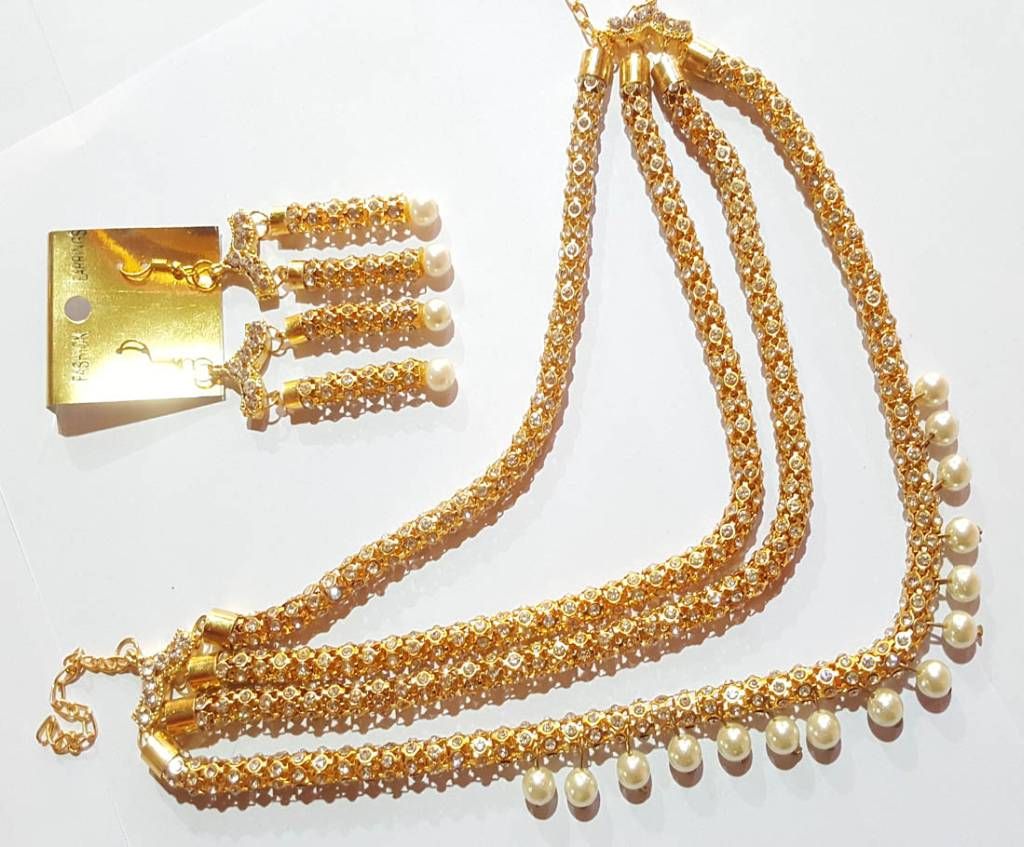 Indian Stone Crafted Necklace with Earrings