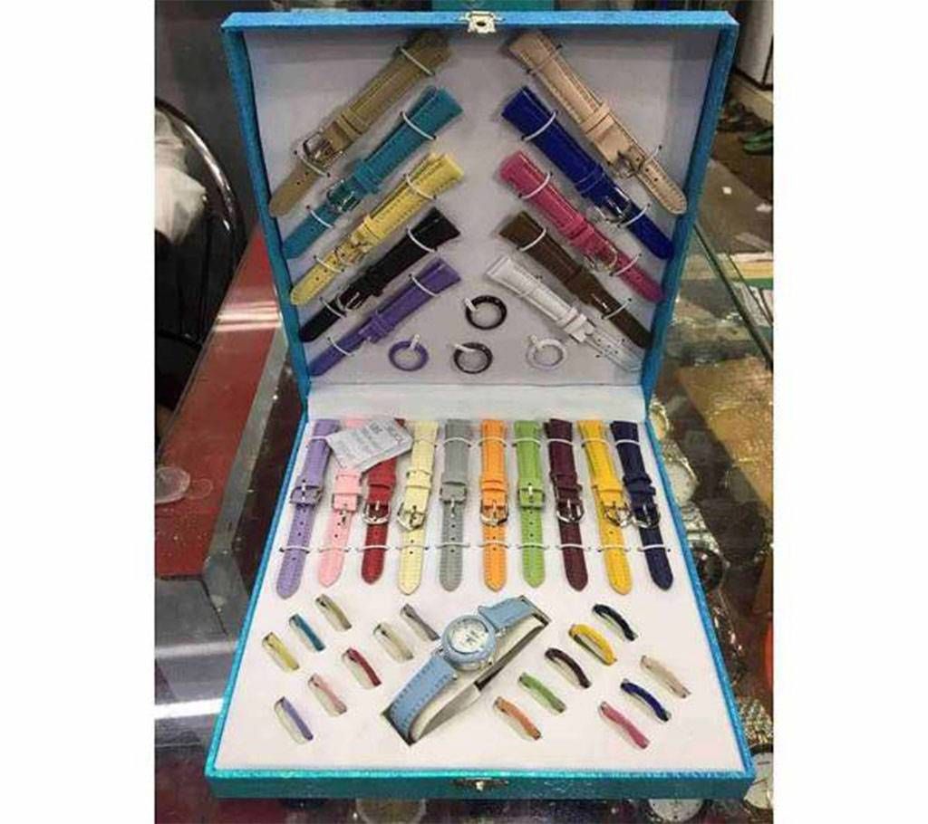 Ladies changing belt watch 