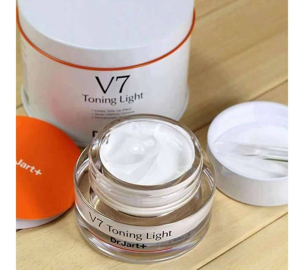 V7 Toning Lights Cream