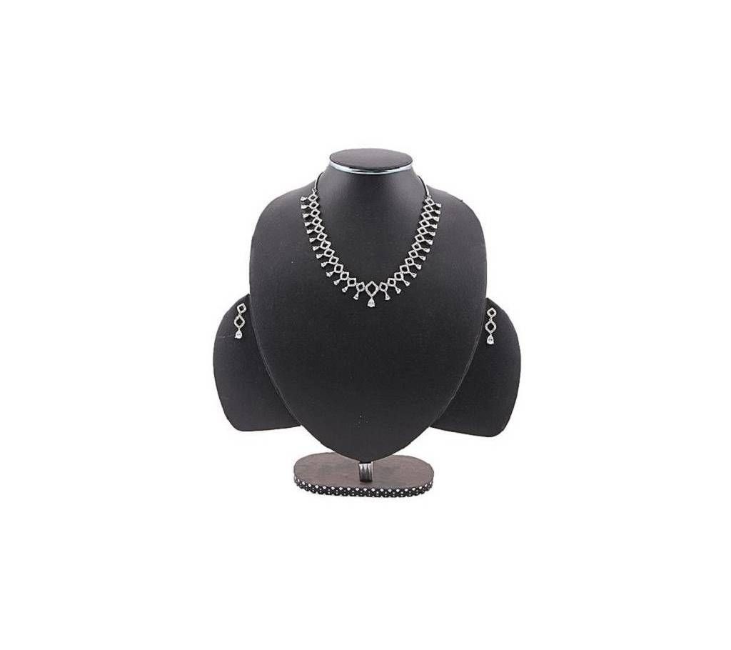 Indian Diamond Cut Necklace Set For Women (Silver)