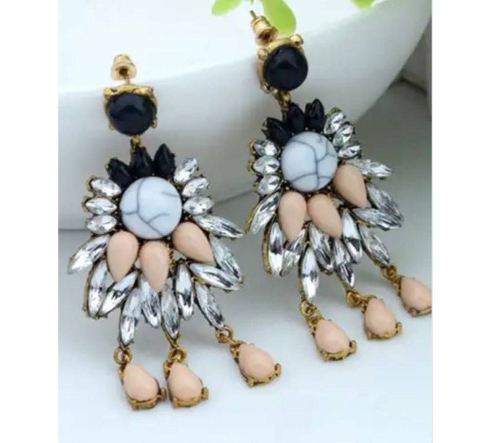 Chia Fashion Retro Long drop Crystal Earrings (by Pink Point - CHIA101)