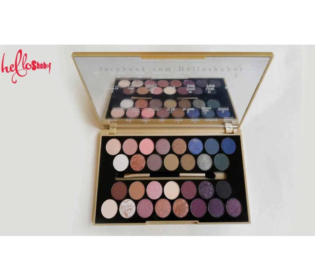 Revelution 18 color eyeshadow PRC 