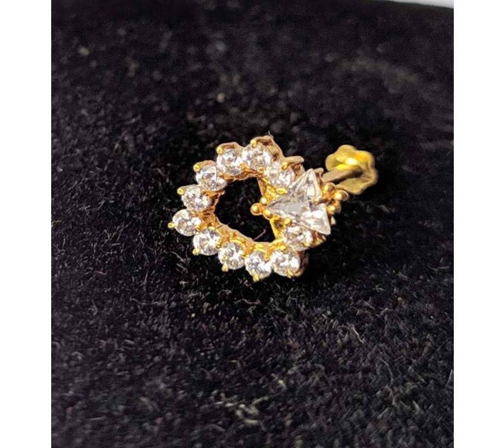 18 Caret Love Shape Nose Pin