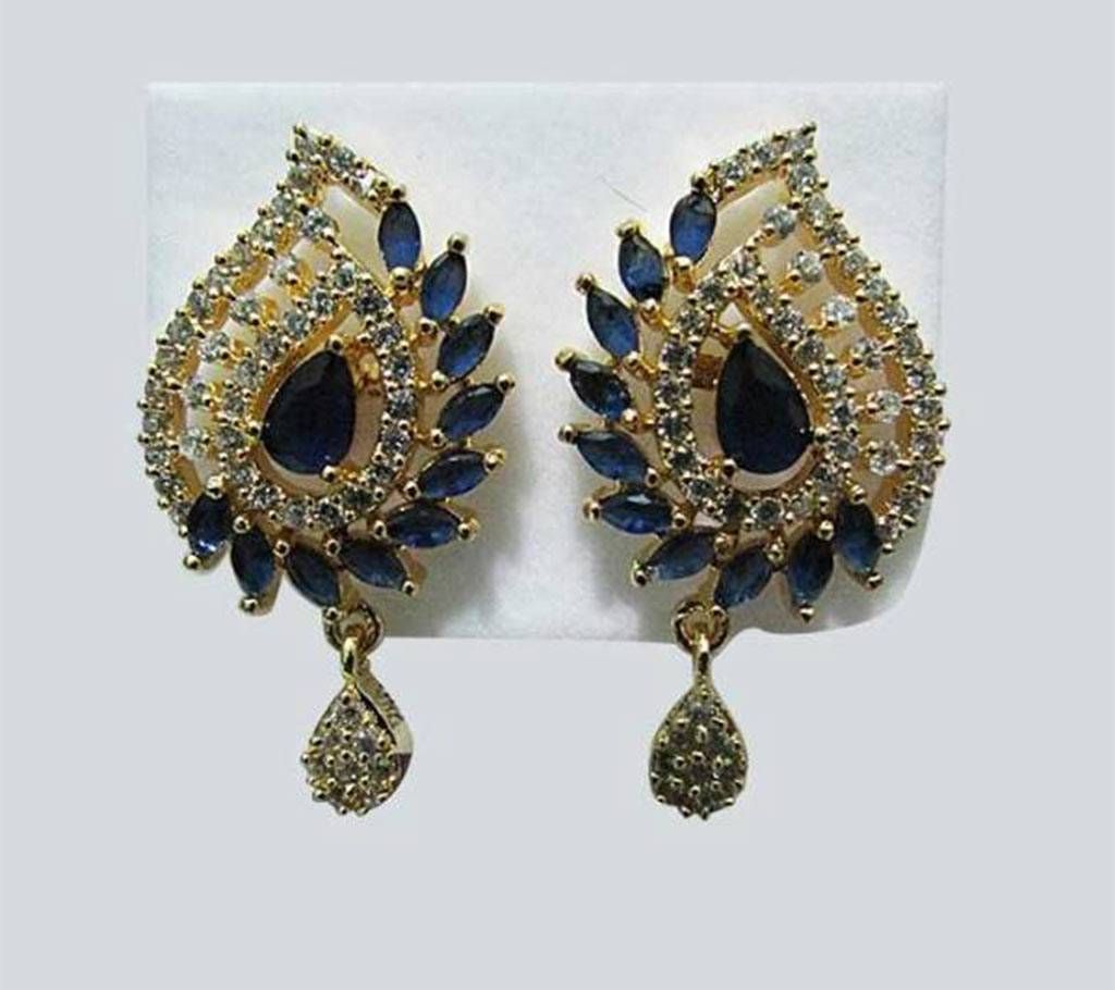 Diamond Cut White and Blue Stone Setting Earrings