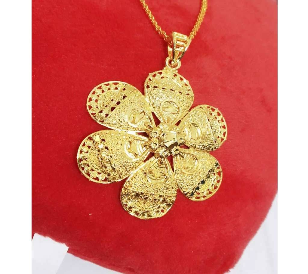 Gold plated chain with locket