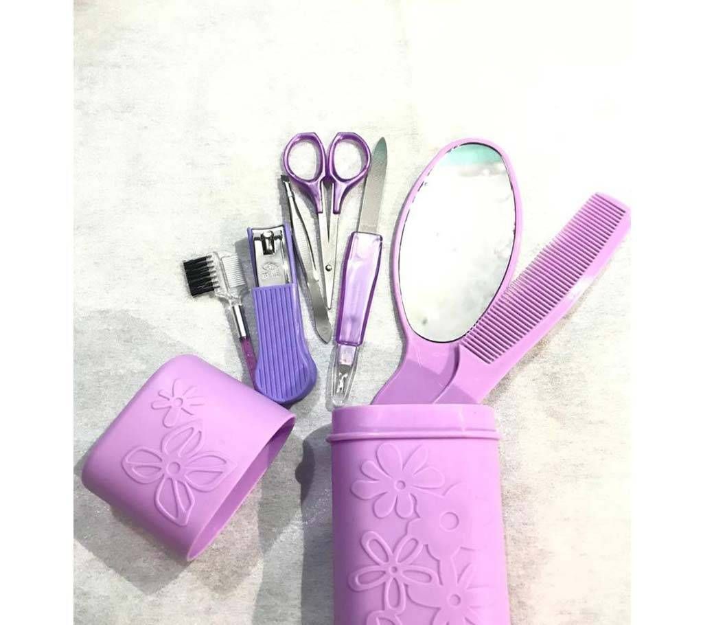 Ladies Travel Kit With Cover Box
