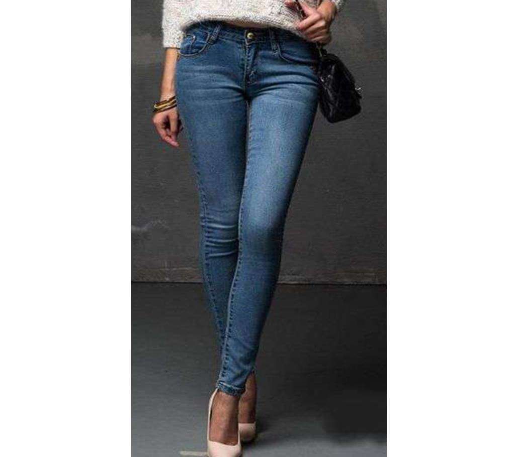 Ladies Blue Jeans