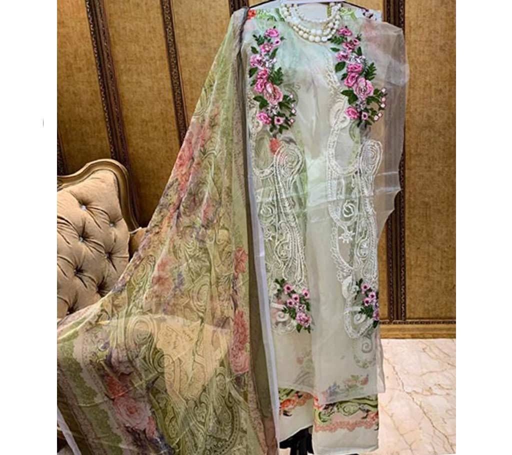 Cosmos Flower & Leaf Design with White Mix Pear color