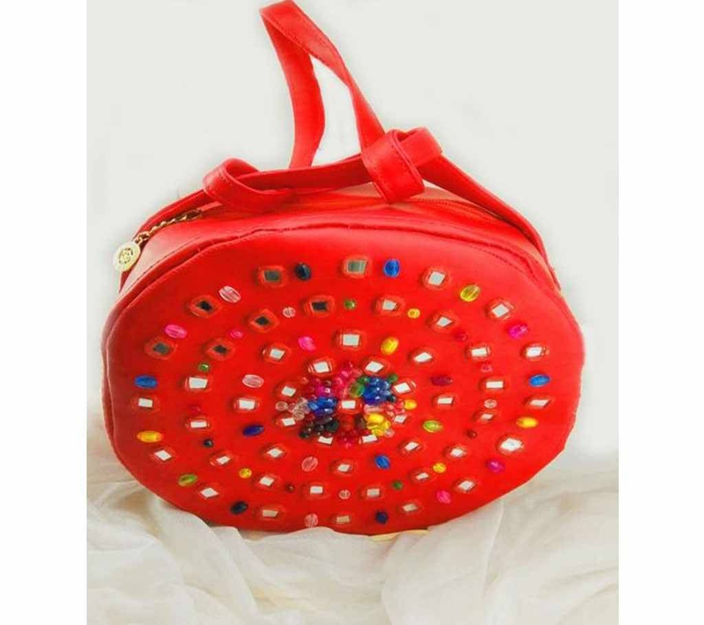 Round Hand Stitch Bag