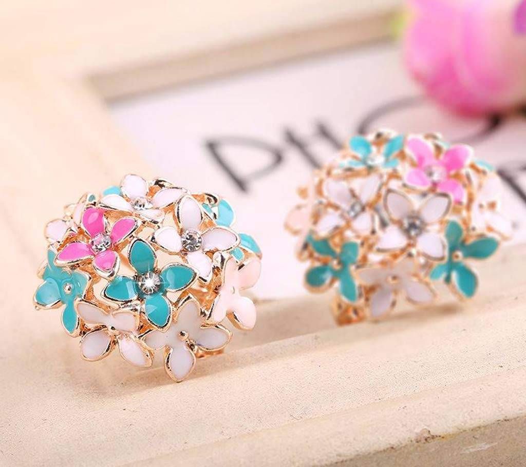Elegant Flower Crystal Stud Earring