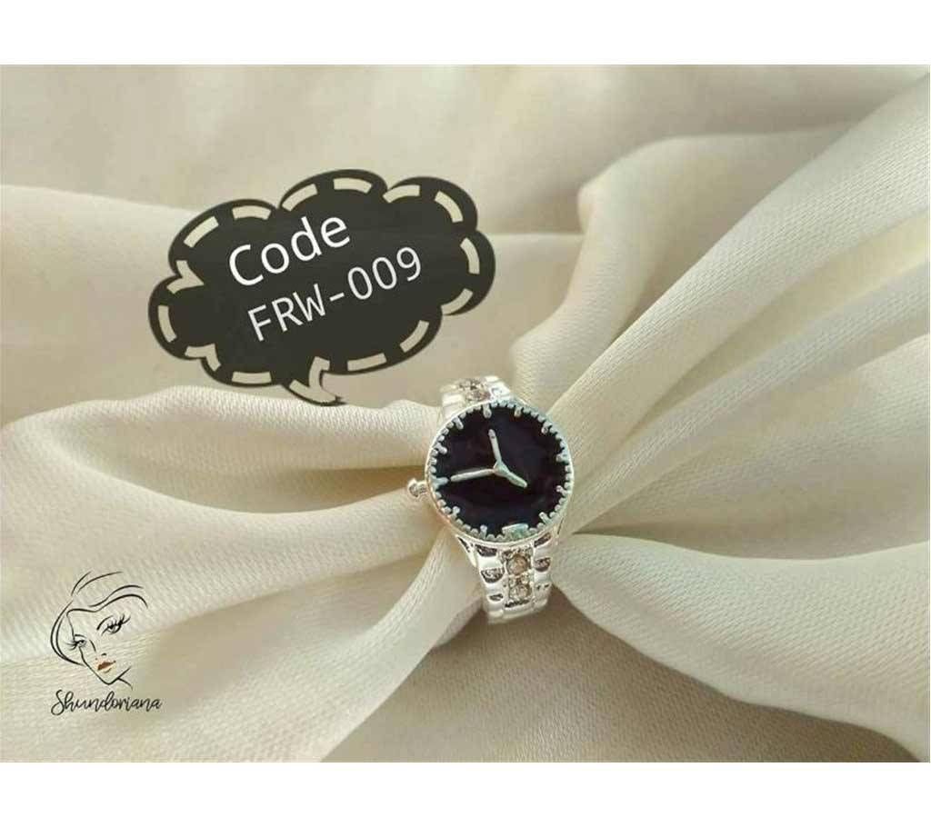 Elegant Watch Finger Ring