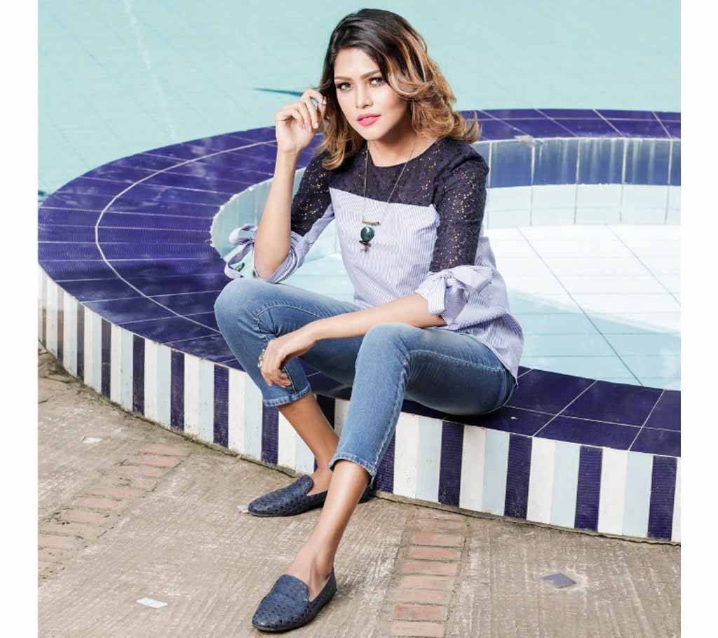 Grameen UNIQLO W indigo Tops B





