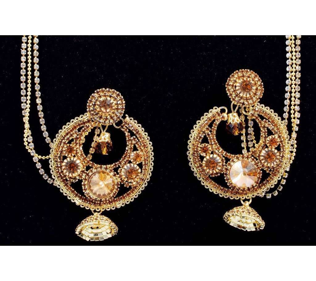 Leaf Shaped Chain Setting Ear Cuffs 
