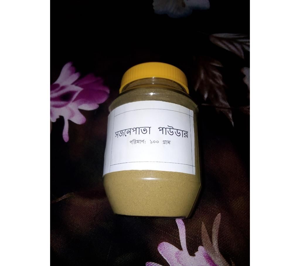 Moringa leaf powder