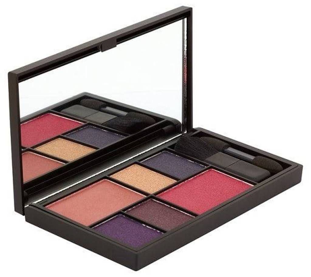 Sleek eyeshadow and makeup palette