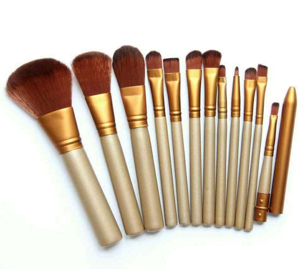 Naked3 Makeup Brush
