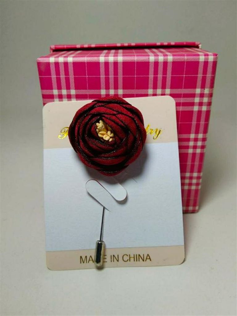 hizab pin