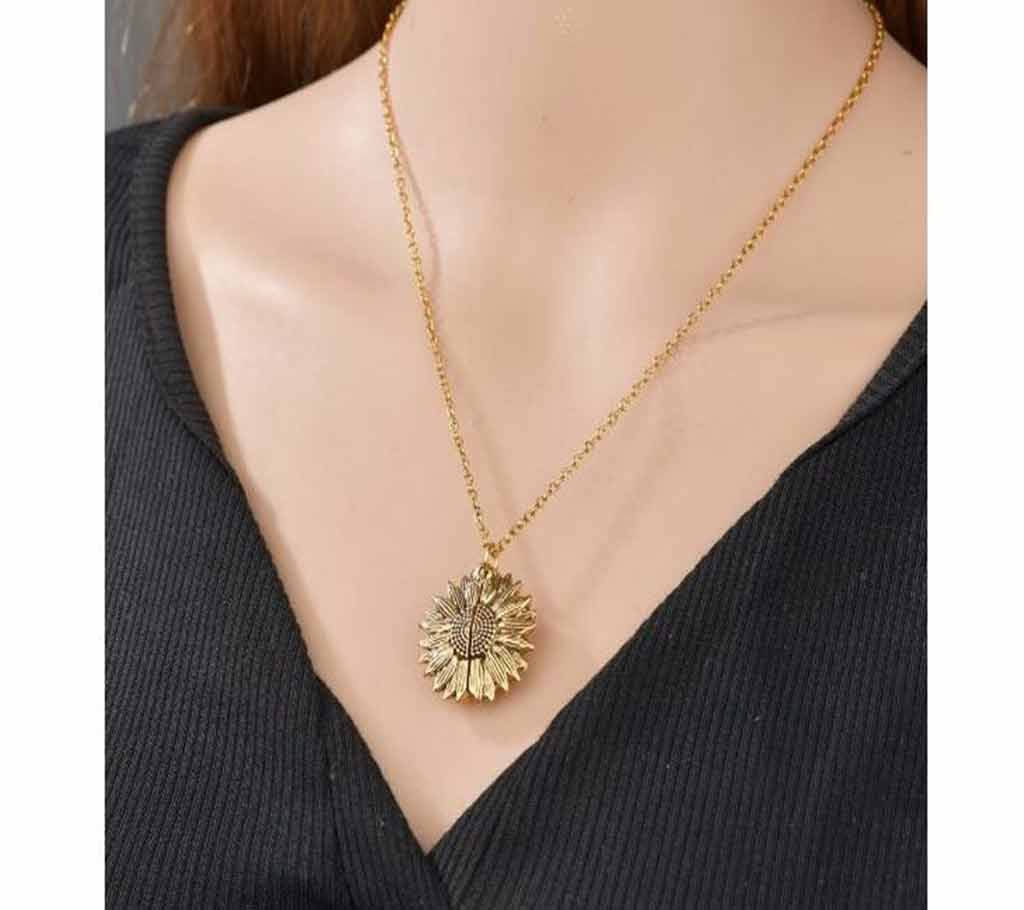  Open Locket Sunflower Pendant Necklace
