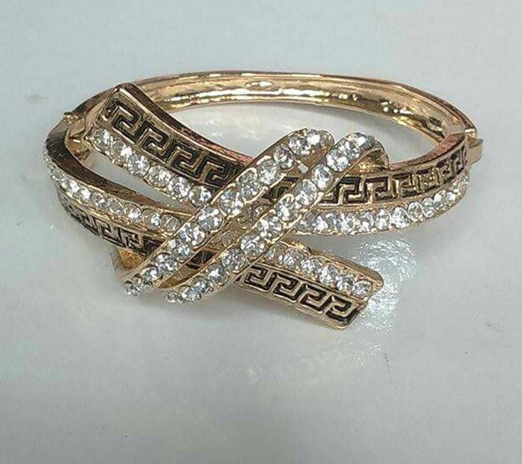Rhinestone setting bracelet