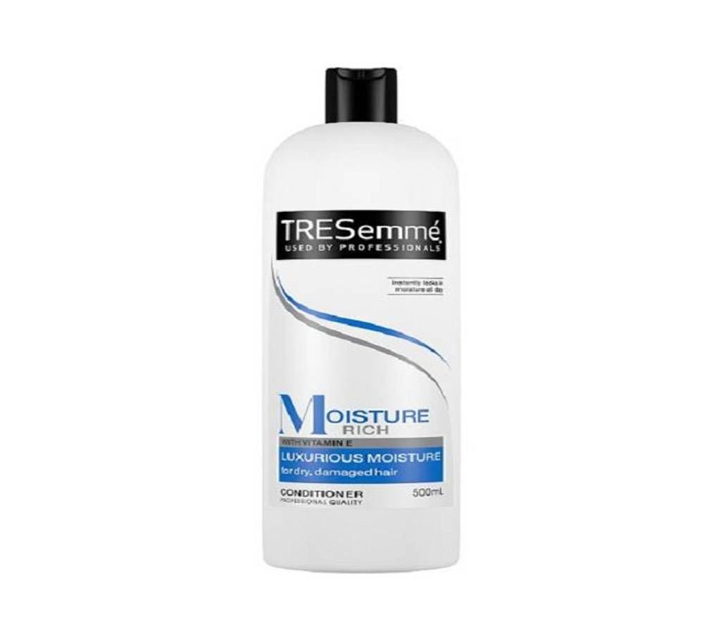 TRESemme Moisture Rich Luxurious Conditioner UK