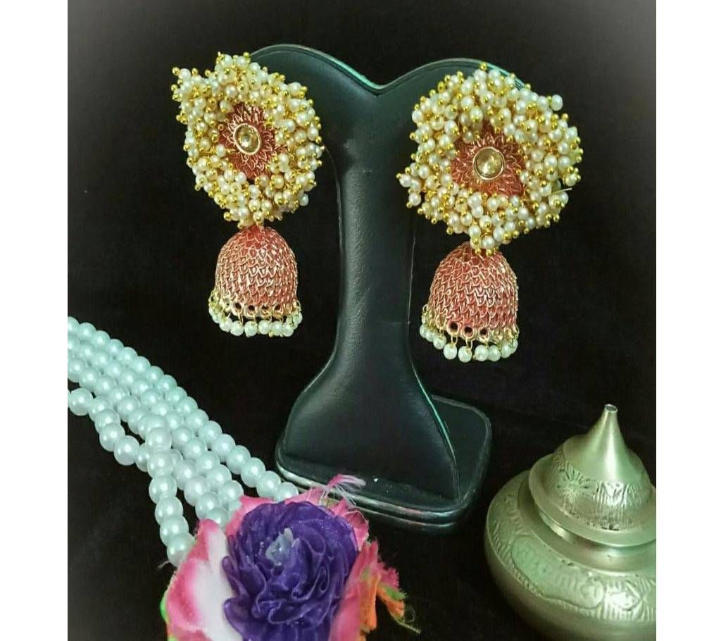 Gold-plated Gajra Earring.