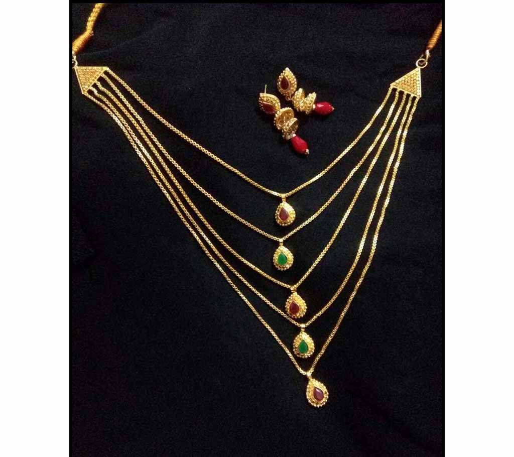 Ladies gold plated necklace 
