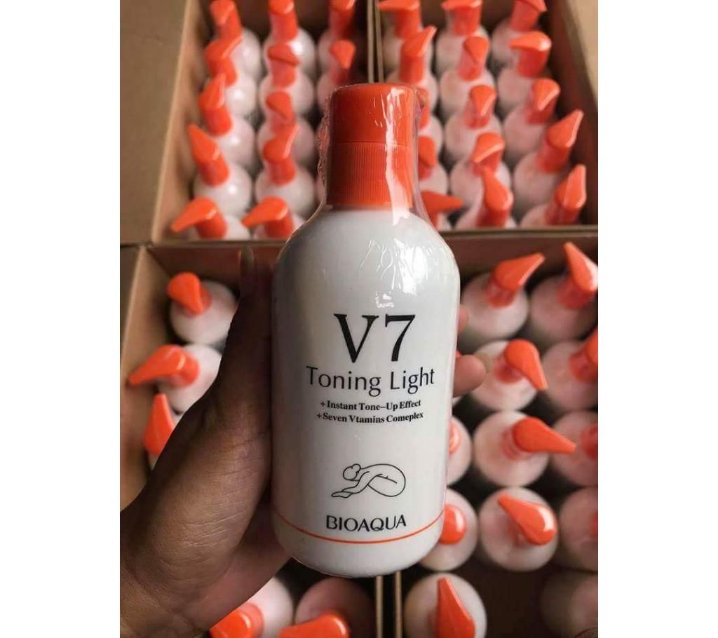 Bioaqua V7 Toning Light lotion