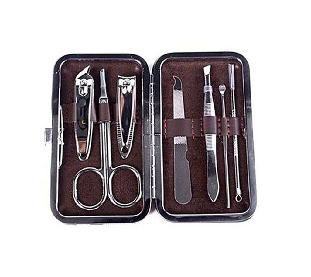 7 pcs in 1 set Manicure Set - Grey