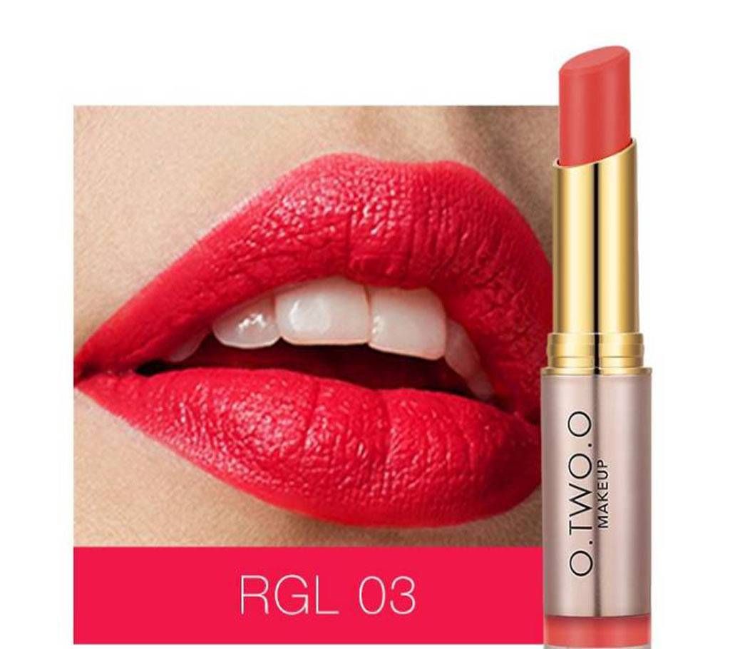 O.TWO.O Matte Lipstick Shade#3 - China