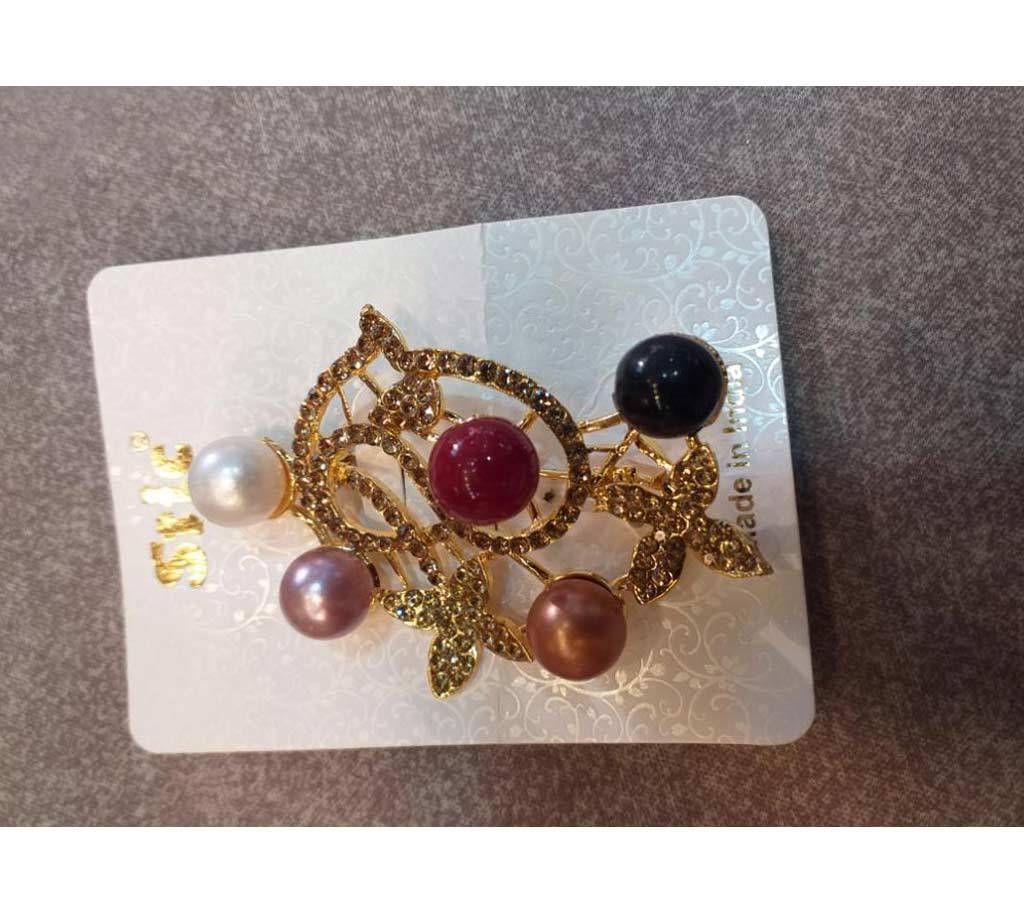 India broch pin