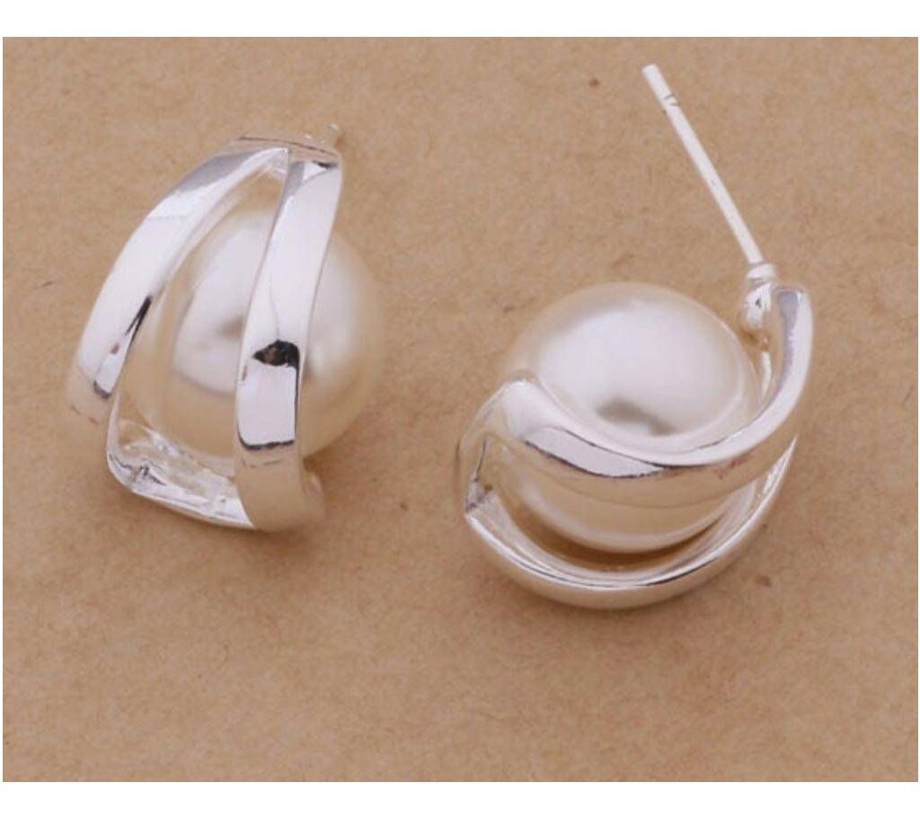Chia Fashion Silver plated Pearl Stud earring (by Pink Point - CHIA05)