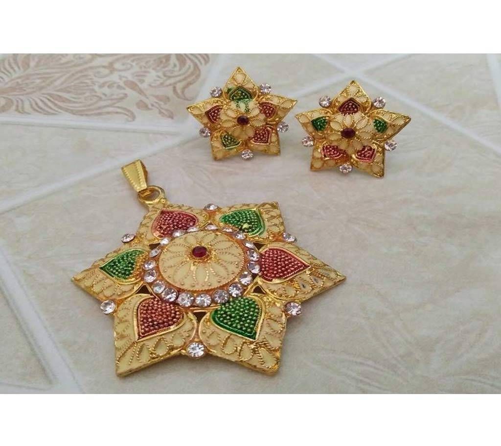 Beautiful Earring With Locate