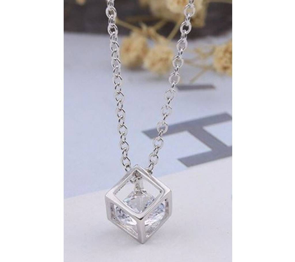 7mm Charming Crystal  Cube Pendant Necklaces For Women