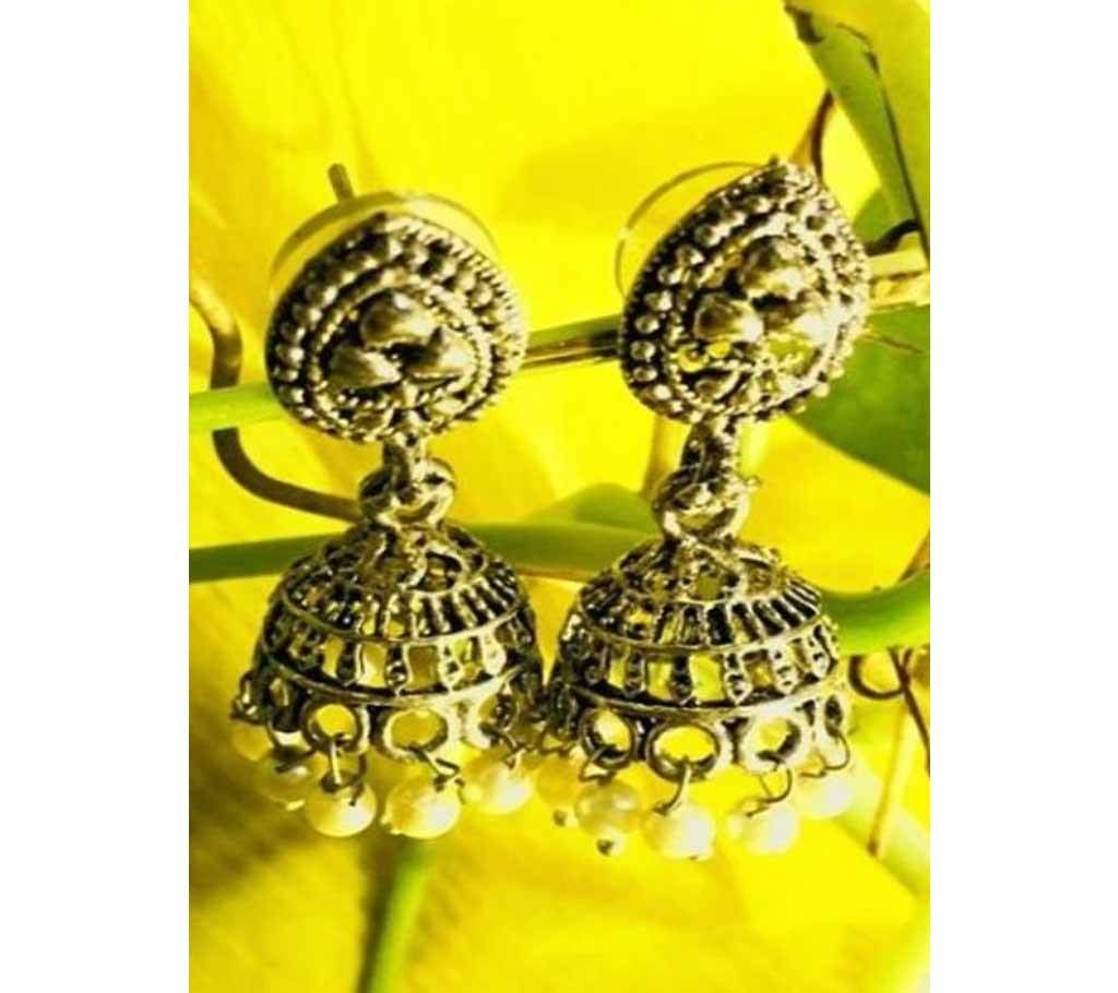 Small moti jhumka