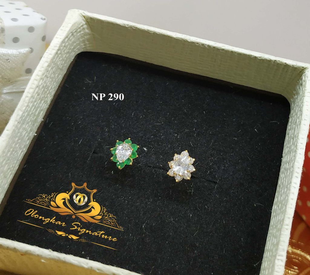 18K Nine Stone Gold Nose Pin