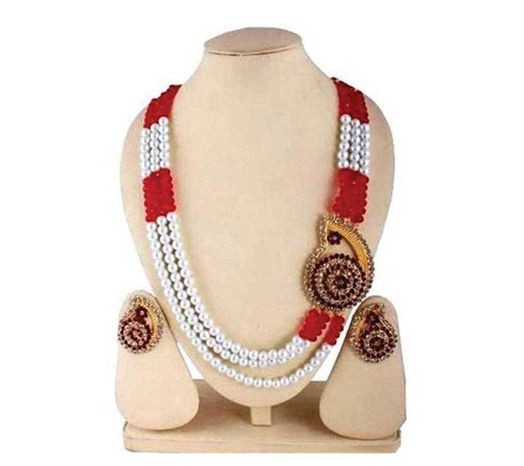 boisakhi nekles