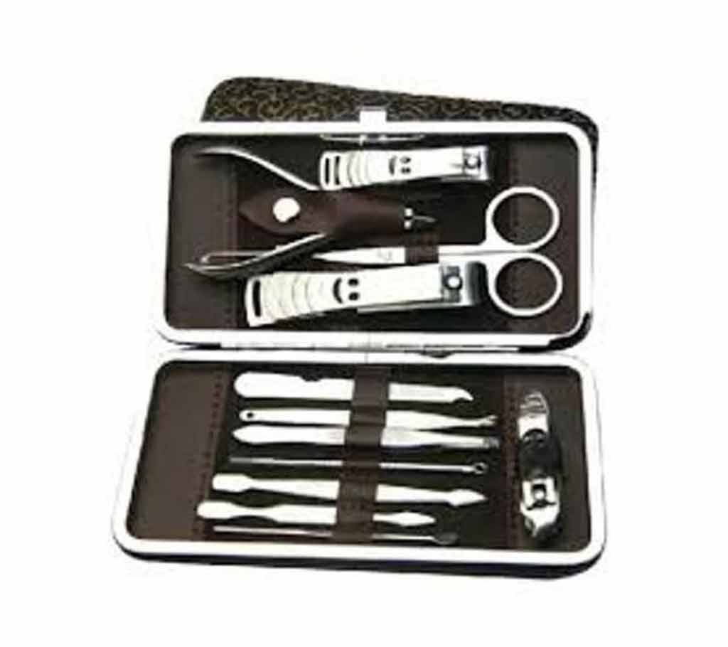 12 in 1 mainicure set